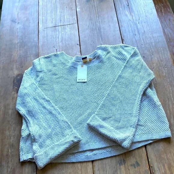 NWT Roxy Sweater  - Picture 3 of 4